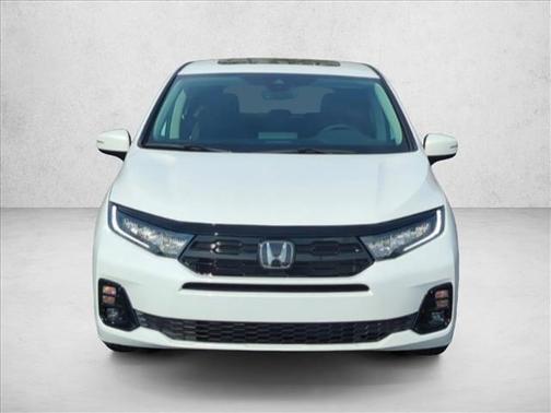 Platinum White Pearl 2026 Honda Odyssey Elite