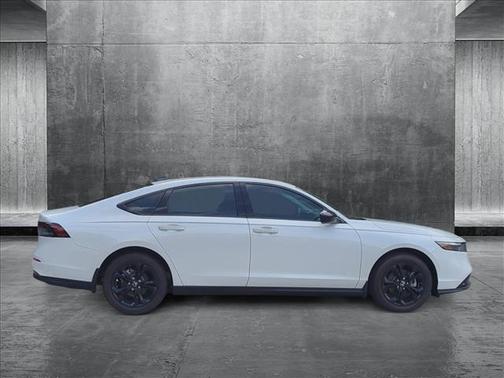 2025 Honda Accord Sport SE 1.5T