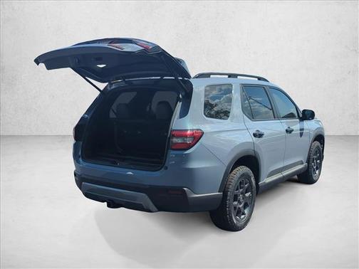 Sonic Gray Pearl 2026 Honda Pilot TrailSport