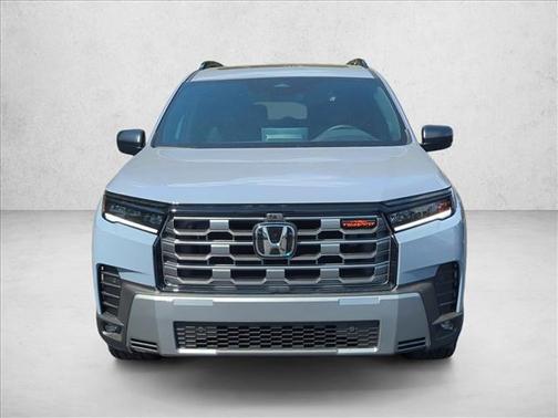 Sonic Gray Pearl 2026 Honda Pilot TrailSport