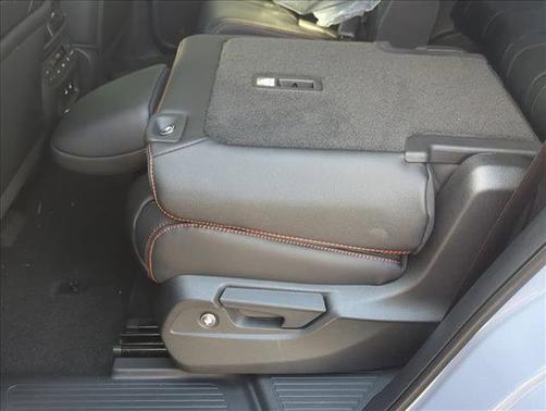 Sonic Gray Pearl 2026 Honda Pilot TrailSport