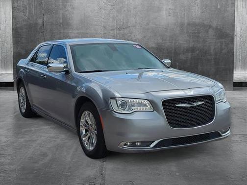 2016 Chrysler 300C Base