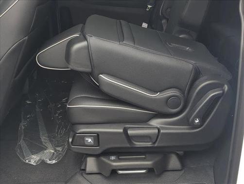 Platinum White Pearl 2026 Honda Odyssey Elite