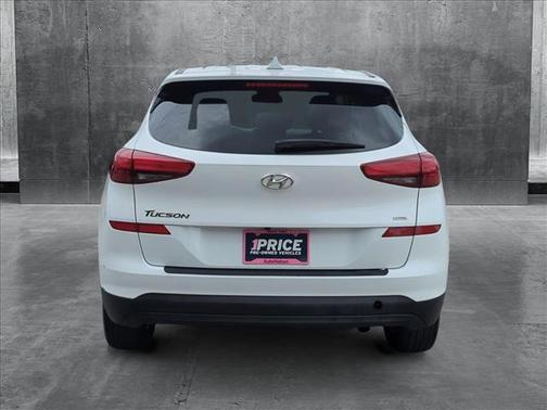 2021 Hyundai TUCSON SE