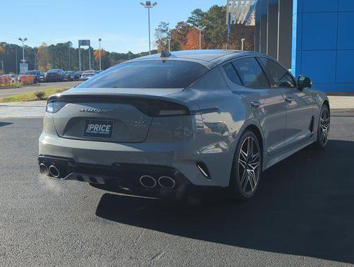 2022 Kia Stinger GT2