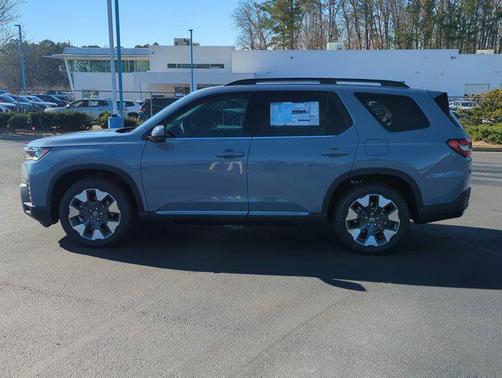 2026 Honda Pilot Touring 8-Passenger