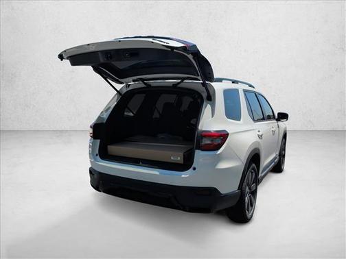 Platinum White Pearl 2026 Honda Pilot Sport
