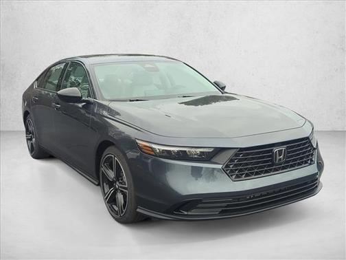 Meteorite Gray Metallic 2026 Honda Accord SE