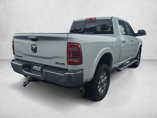Bright White Clearcoat 2022 RAM 2500 Laramie Crew Cab 4x4 6'4' Box