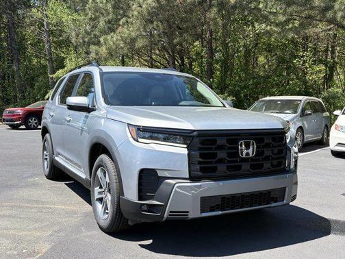 Solar Silver Metallic 2026 Honda Pilot EX-L