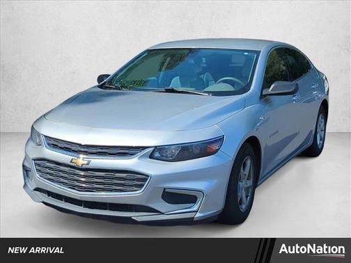Silver Ice Metallic 2016 Chevrolet Malibu LS