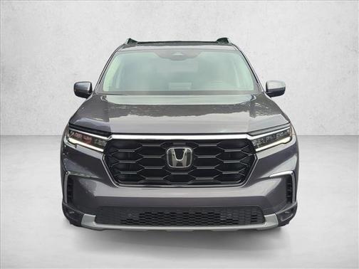 Gray 2023 Honda Pilot Touring 8-Passenger