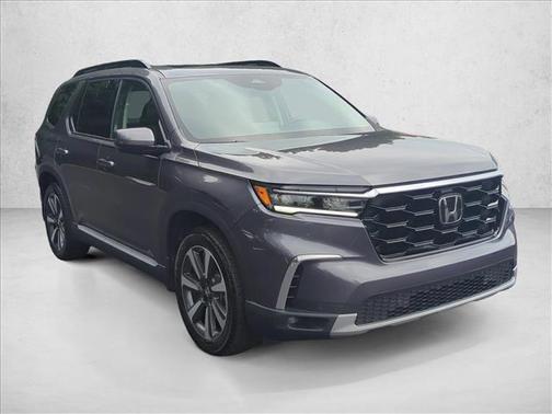Gray 2023 Honda Pilot Touring 8-Passenger