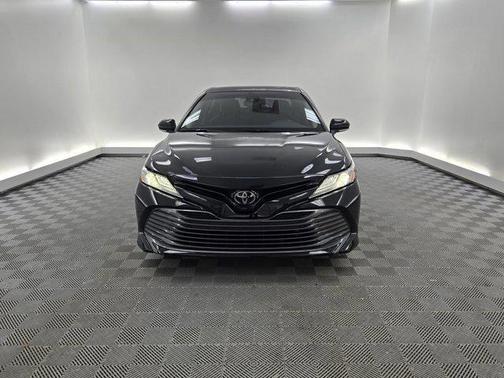 2020 Toyota Camry XLE
