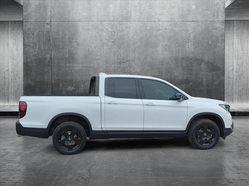 2025 Honda Ridgeline Black