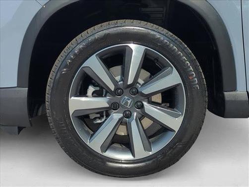 2025 Honda Pilot Touring 8-Passenger