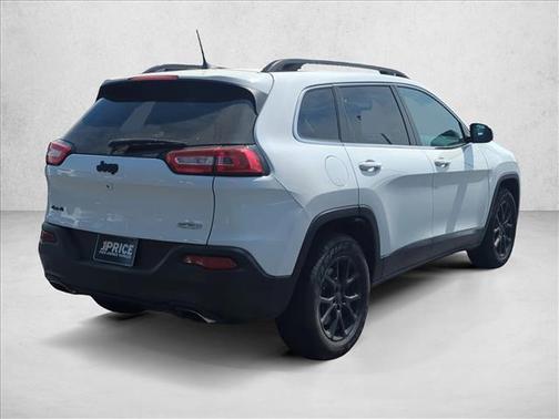 Bright White Clearcoat 2018 Jeep Cherokee Latitude Plus