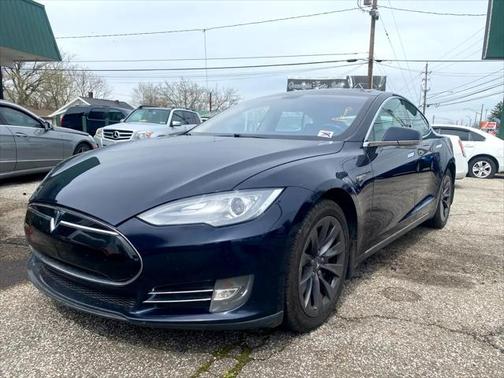 2013 Tesla Model S Signature