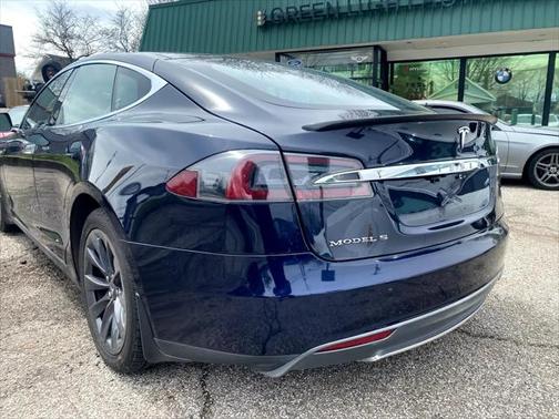 2013 Tesla Model S Signature
