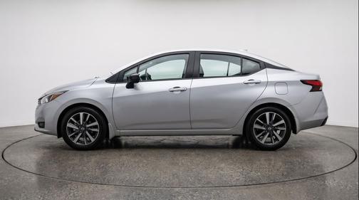 Brilliant Silver Metallic 2025 Nissan Versa 1.6 SV