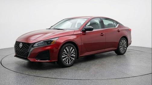 Garnet Pearl Metallic 2025 Nissan Altima SV FWD