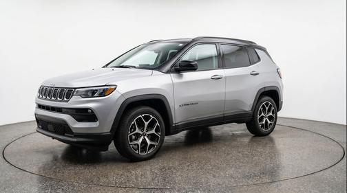Silver Zynith Metallic Clearcoat 2025 Jeep Compass Limited