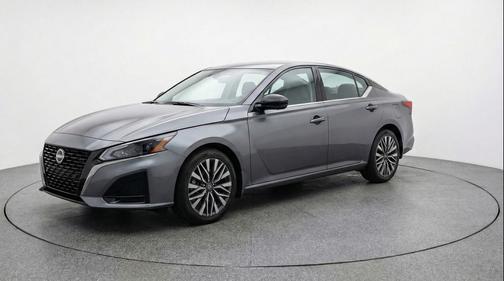 Gun Metallic 2025 Nissan Altima SV FWD
