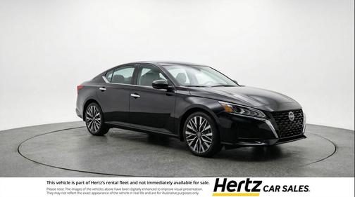 Super Black 2025 Nissan Altima SV FWD