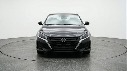 Super Black 2025 Nissan Altima SV FWD