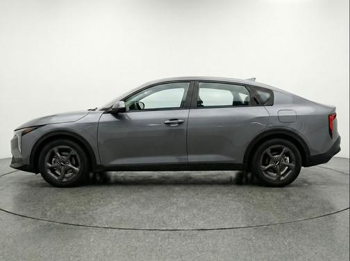 Interstellar Gray 2025 Kia K4 LXS