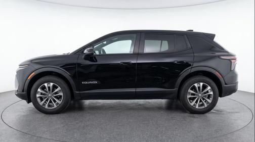 Mosaic Black Metallic 2025 Chevrolet Equinox 1LT