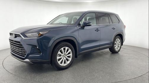 Blueprint 2025 Toyota Highlander LE
