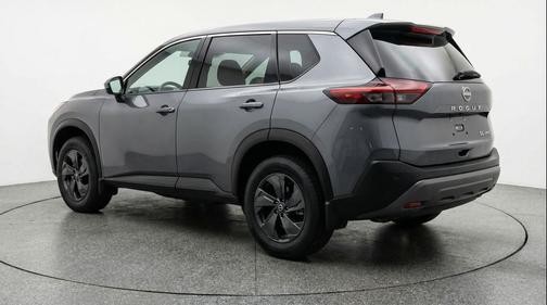 Gun Metallic 2026 Nissan Rogue SV