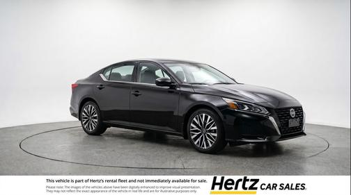 Super Black 2025 Nissan Altima SV FWD