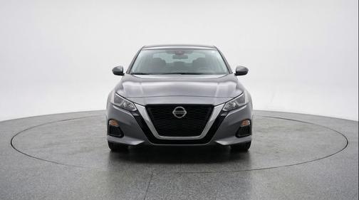 Gun Metallic 2025 Nissan Altima SV FWD