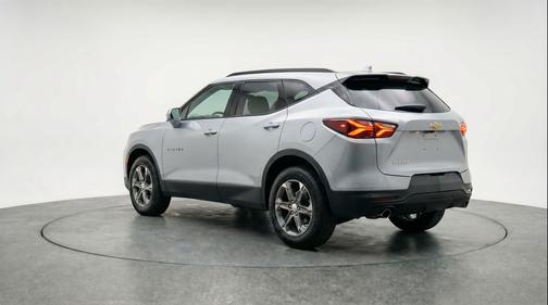 Sterling Gray Metallic 2025 Chevrolet Blazer 2LT