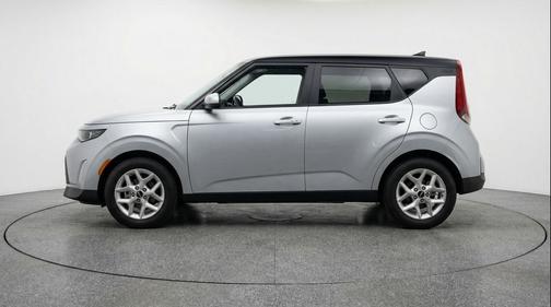 Steel Gray 2025 Kia Soul LX