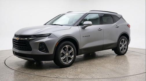 Sterling Gray Metallic 2025 Chevrolet Blazer 2LT