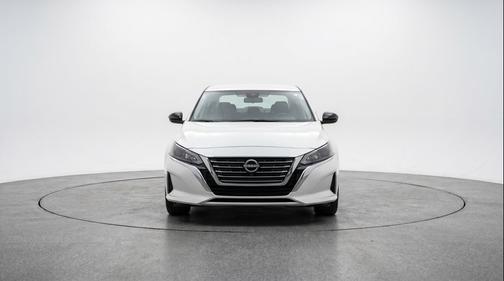 Glacier White 2025 Nissan Altima SV FWD