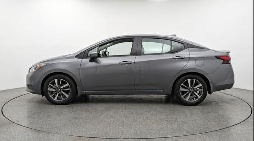 Gun Metallic 2025 Nissan Versa 1.6 SV