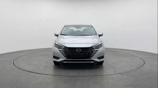 Brilliant Silver Metallic 2025 Nissan Versa 1.6 SV