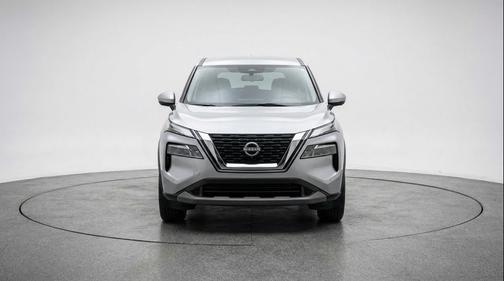 Brilliant Silver Metallic 2025 Nissan Rogue SV