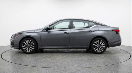 Gun Metallic 2025 Nissan Altima SV FWD