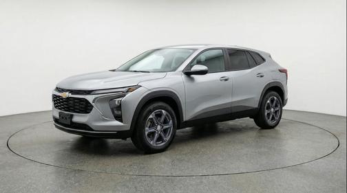 Sterling Gray Metallic 2025 Chevrolet Blazer 2LT