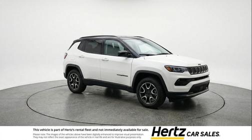 Bright White Clearcoat 2025 Jeep Compass Trailhawk