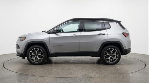 Silver Zynith Metallic Clearcoat 2025 Jeep Compass Limited