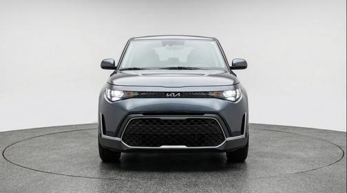 Gravity Gray 2025 Kia Soul LX