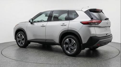 Brilliant Silver Metallic 2025 Nissan Rogue SV