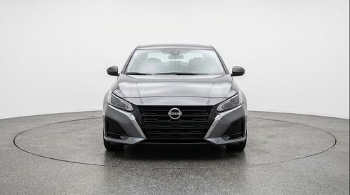Gun Metallic 2025 Nissan Altima SV FWD