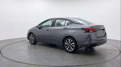 Gun Metallic 2025 Nissan Versa 1.6 SV